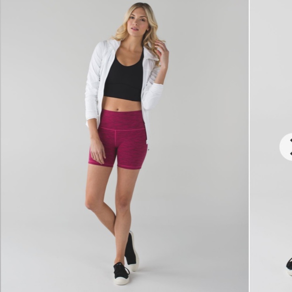 Lululemon Groove Short II (Roll Down Regular